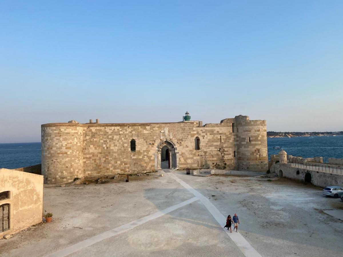 Incantevole Appartamento In Palazzo Storico Ortigia Сиракузы Экстерьер фото