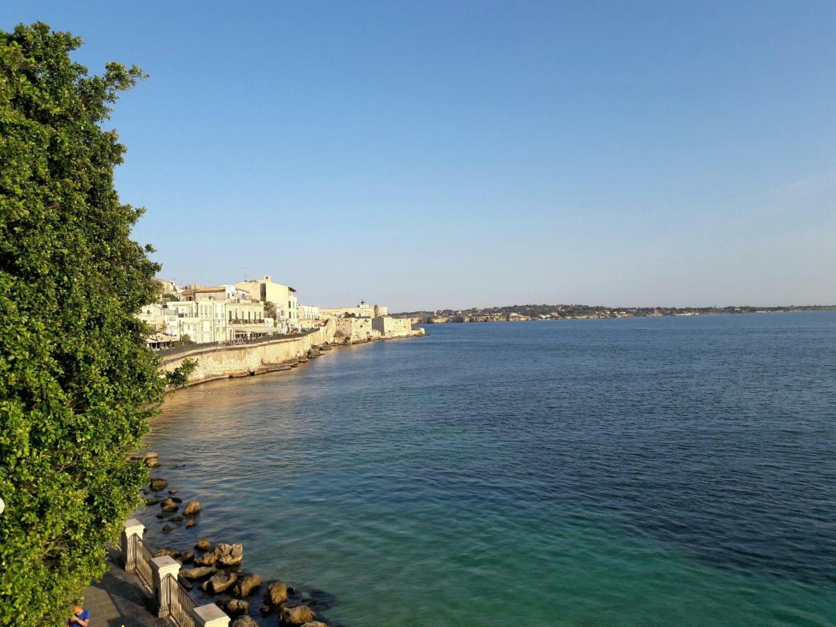 Incantevole Appartamento In Palazzo Storico Ortigia Сиракузы Экстерьер фото
