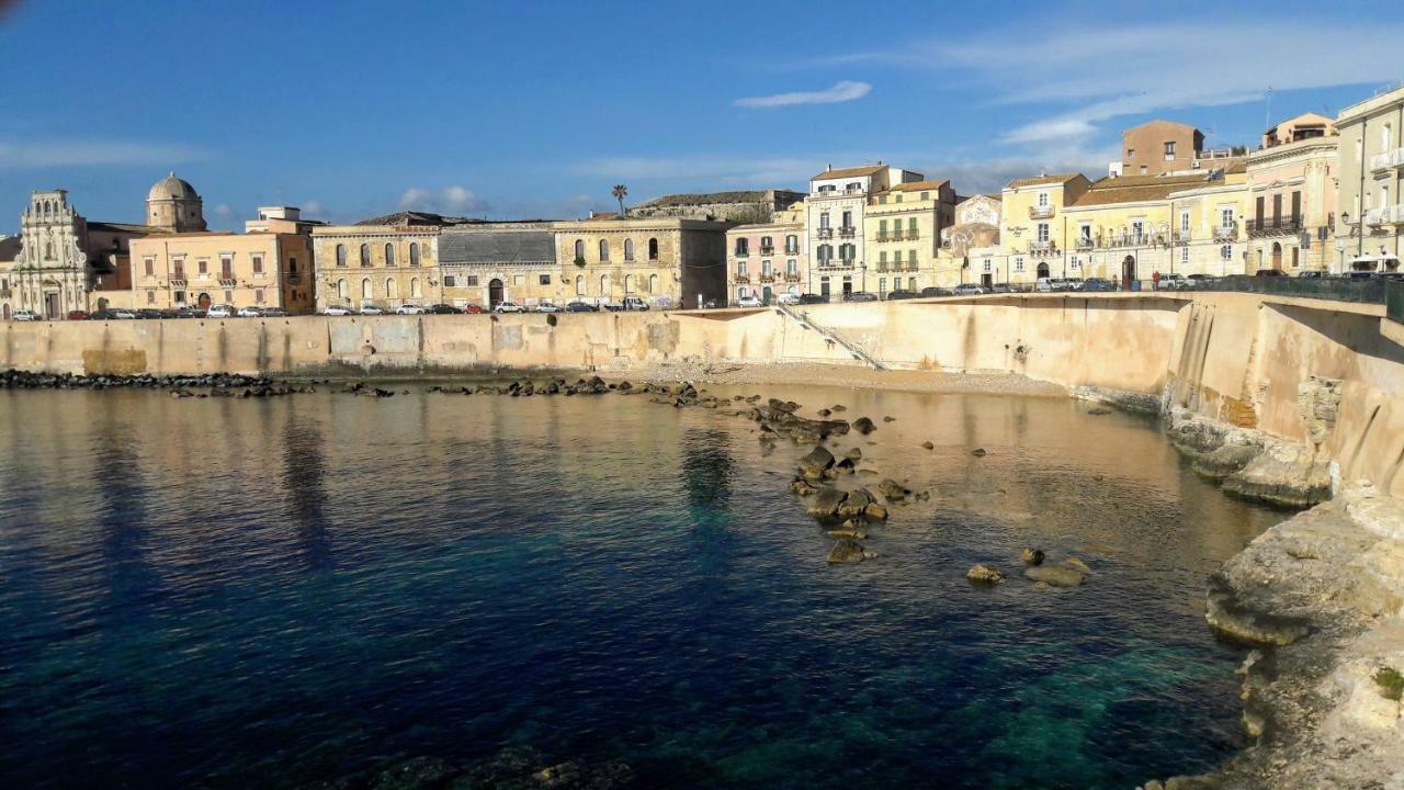 Incantevole Appartamento In Palazzo Storico Ortigia Сиракузы Экстерьер фото